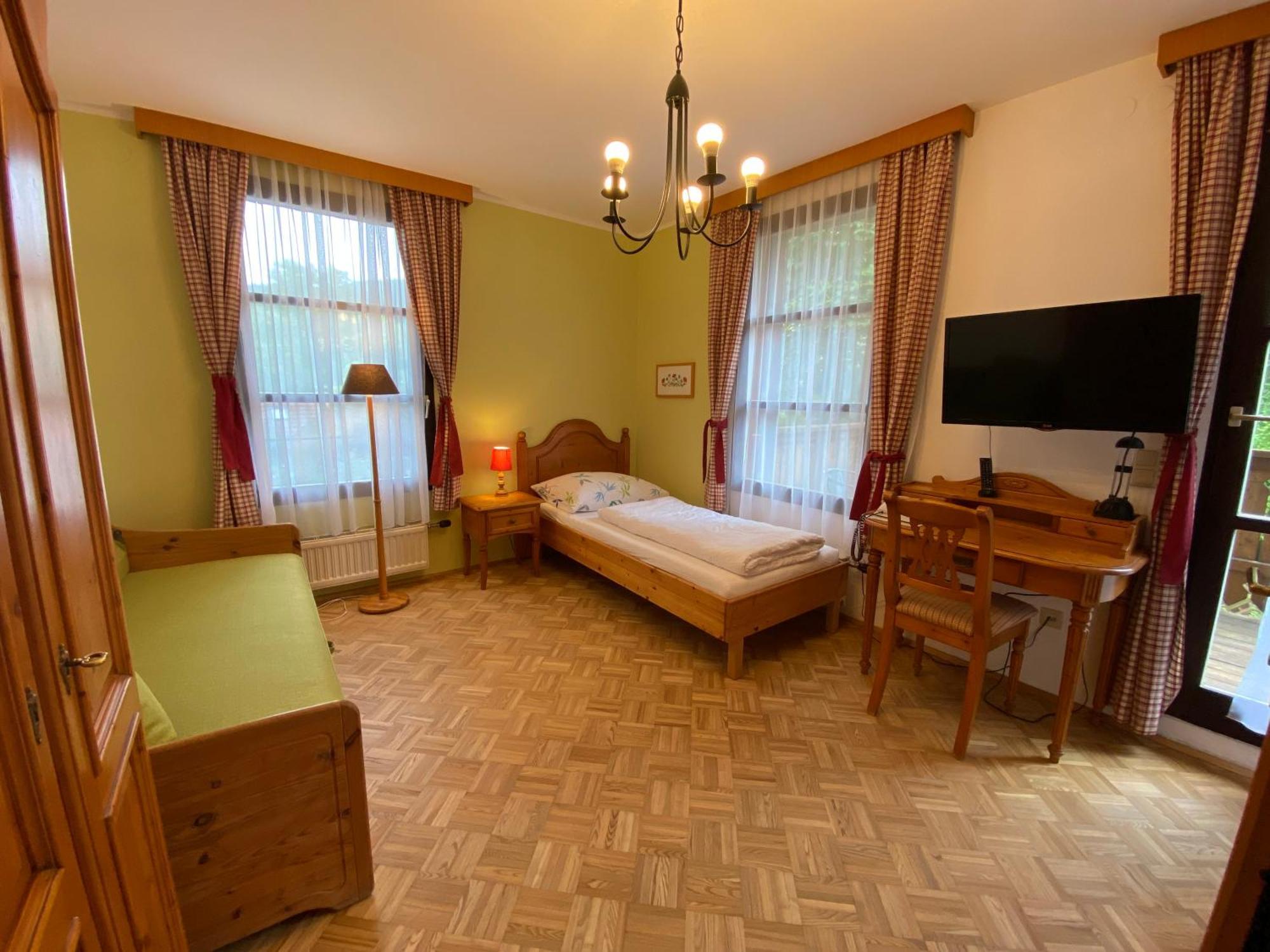 Steinschalerhof Hotel Warth Kültér fotó